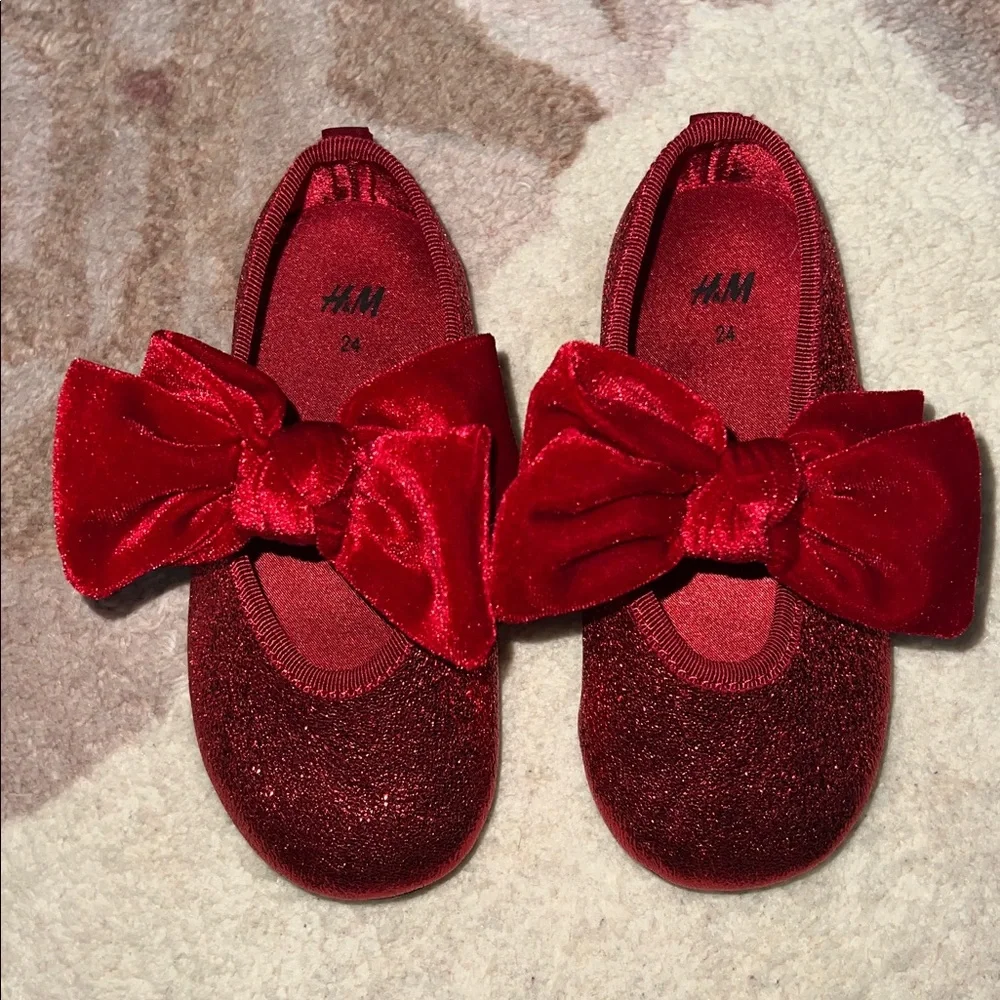 H&M Red Glitter Kids Dress Shoes with Velvet Bow